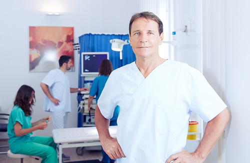 Prof. Dr. Michael Rogy, FA für Chirurgie & Viszeralchirurgie, Spezialgebiet Hernienchirurgie: Leistenbruch und mehr!